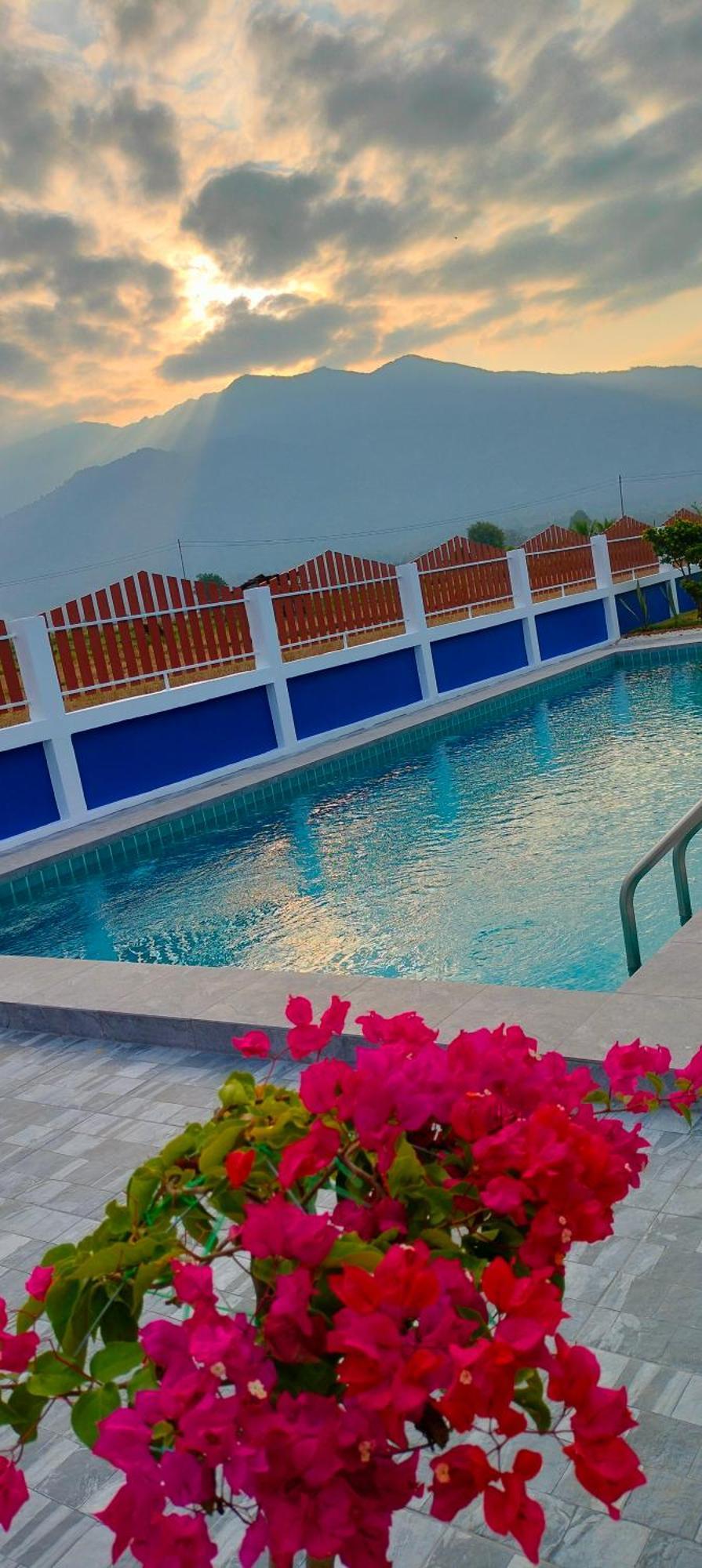 Poonsap Homestay Nan Esterno foto